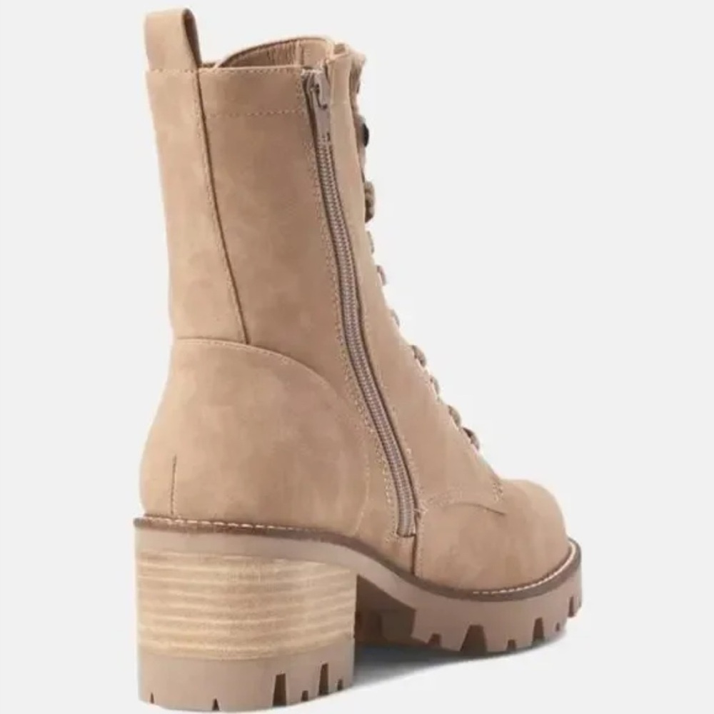 NEW IN BOX Dolce Vita Madey Tan Lace Up Combat Moto Boho Boots!  Sz 8.5 - Picture 2 of 6